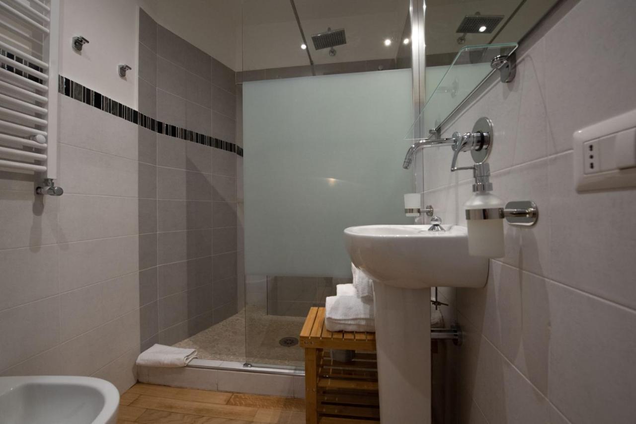 Bed and Breakfast Domus Castroni Germanico Roma Esterno foto