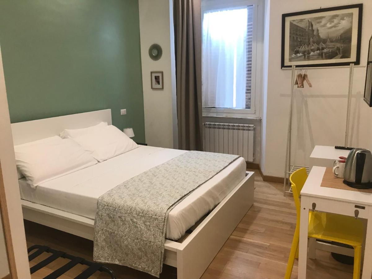 Bed and Breakfast Domus Castroni Germanico Roma Esterno foto